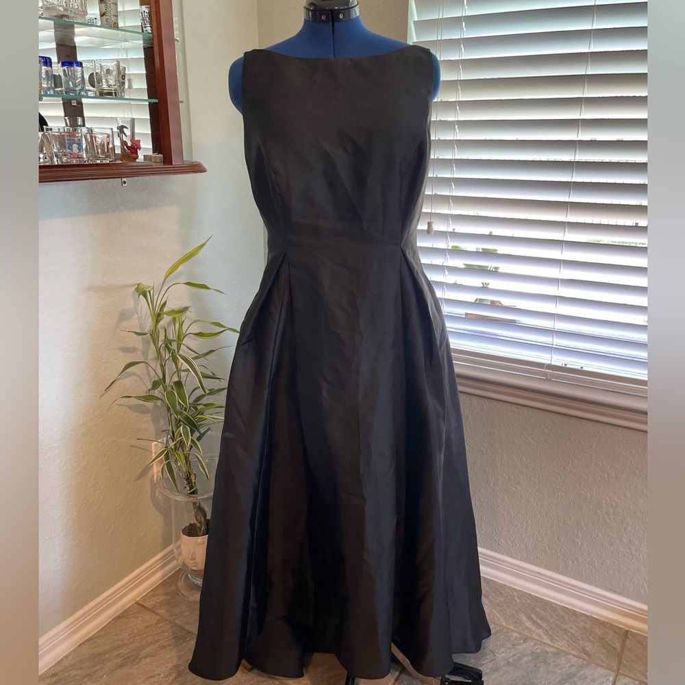 Adrianna Papell - Womens Satin Pleated Evening Dress